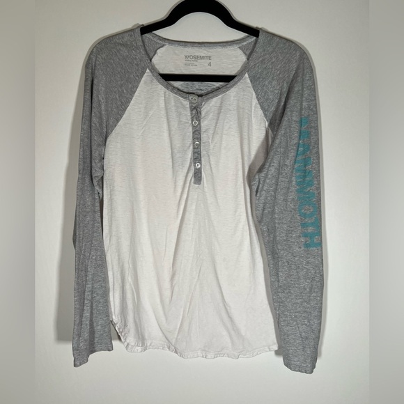 James Perse Tops - James Perse Yosemite Mammoth white baseball henley LS tshirt sz 4(XL)